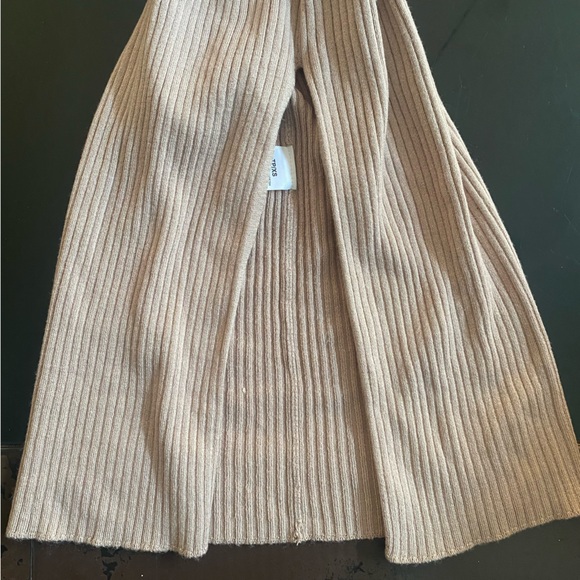 DYNAMITE SQUARE NECK MIDI DRESS - Picture 7 of 9